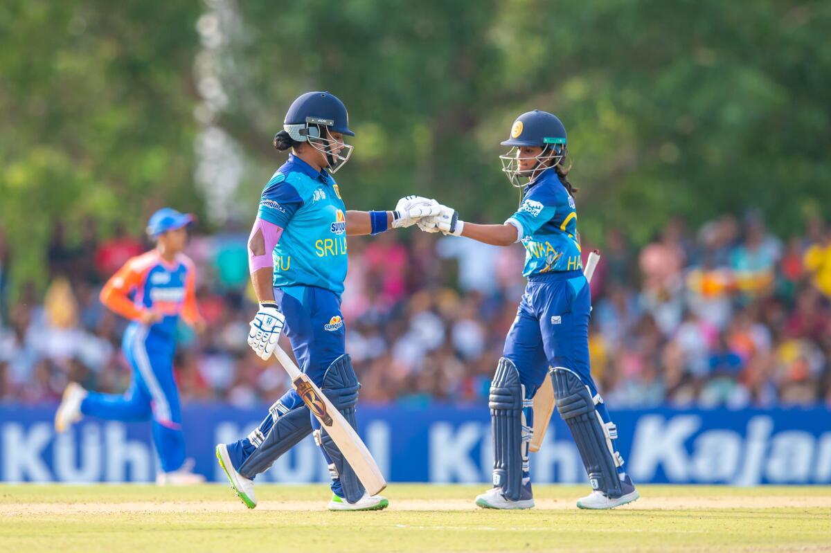 O modelo para redatores de pré-visualização permanece inalterado: quanto pode Athapaththu fazer sozinho? O modelo para redatores de pré-visualização permanece inalterado: quanto pode Athapaththu fazer sozinho?