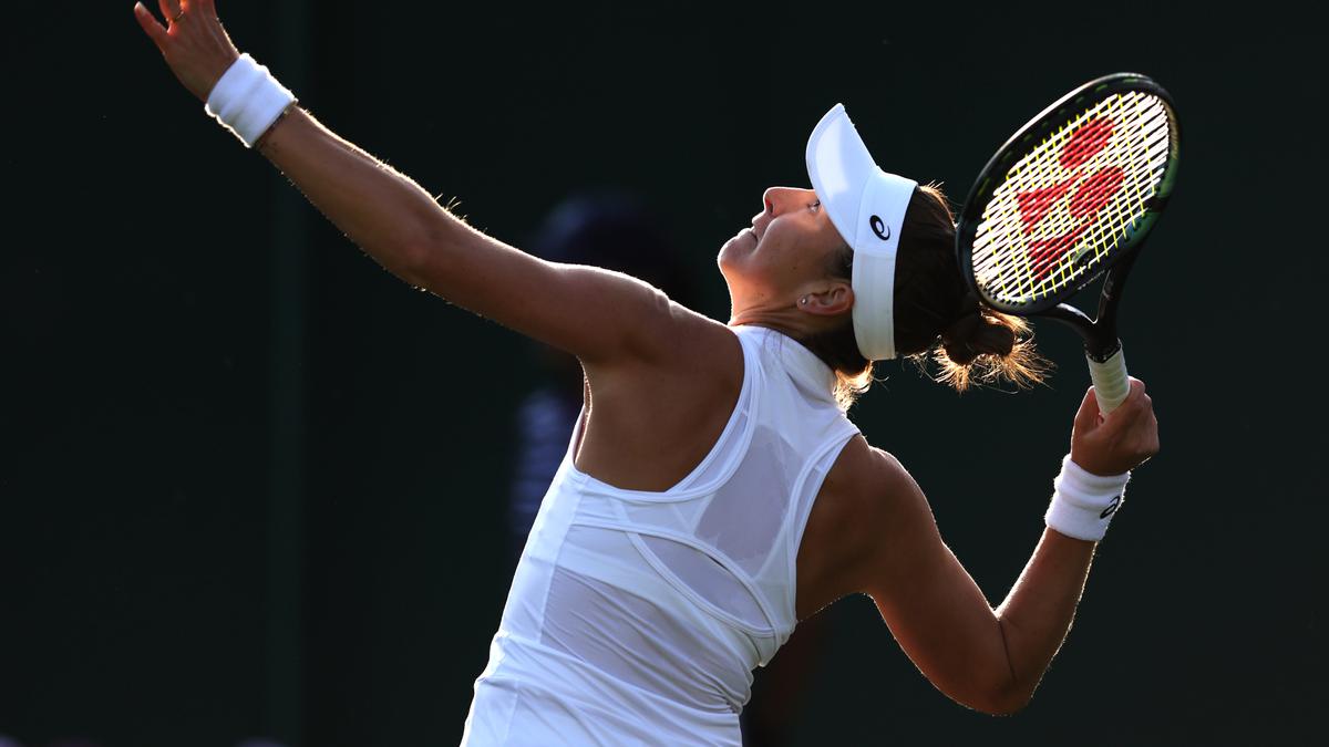 Wimbledon 2023: Bencic rallies past Collins into third round