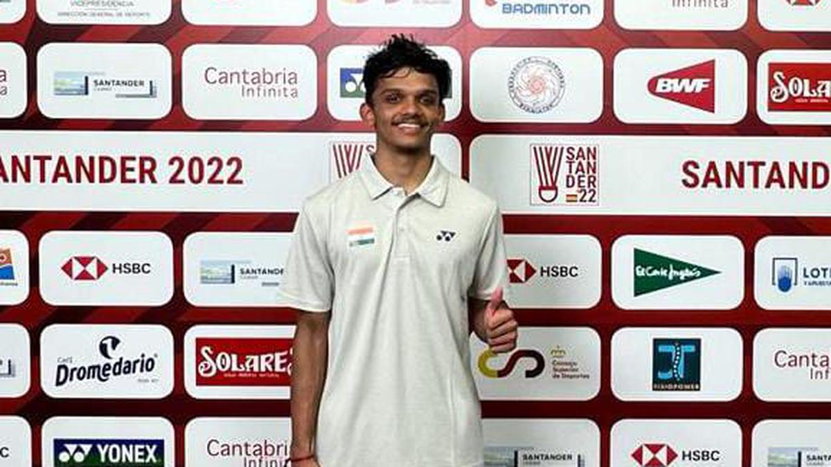 Sankar Muthusamy enters junior badminton world championships final