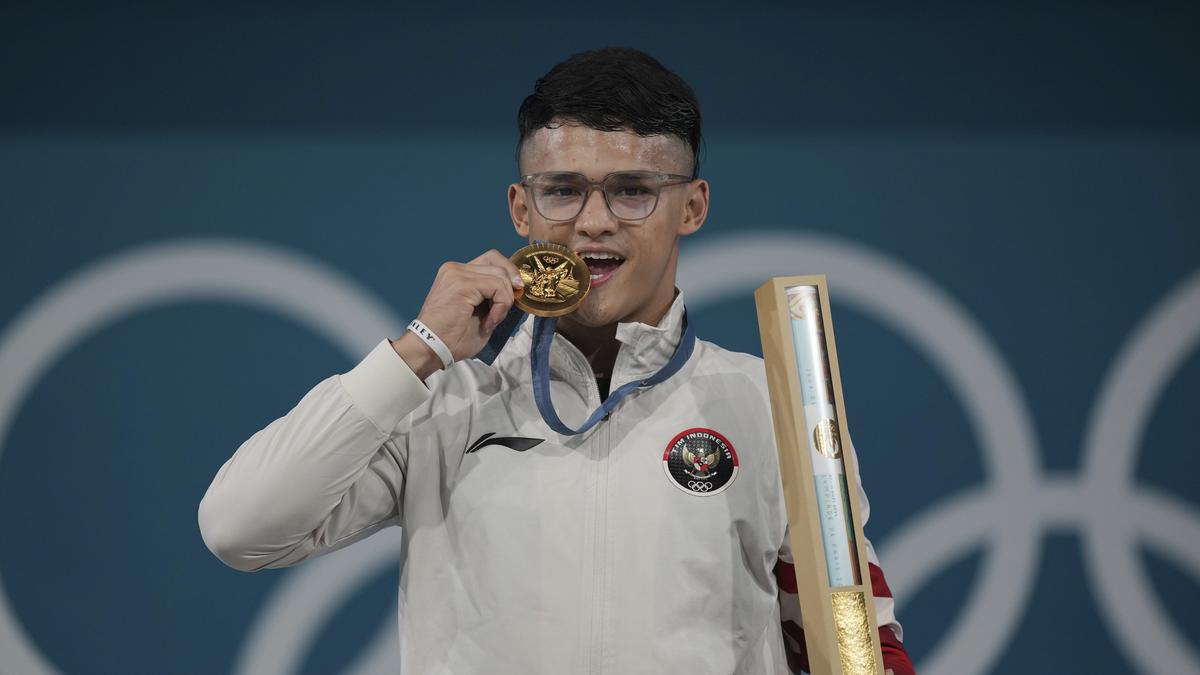 Weightlifting, Paris Olympics 2024: Indonesia’s Juniansyah wins men’s 73kg gold medal, Shi fails to finish