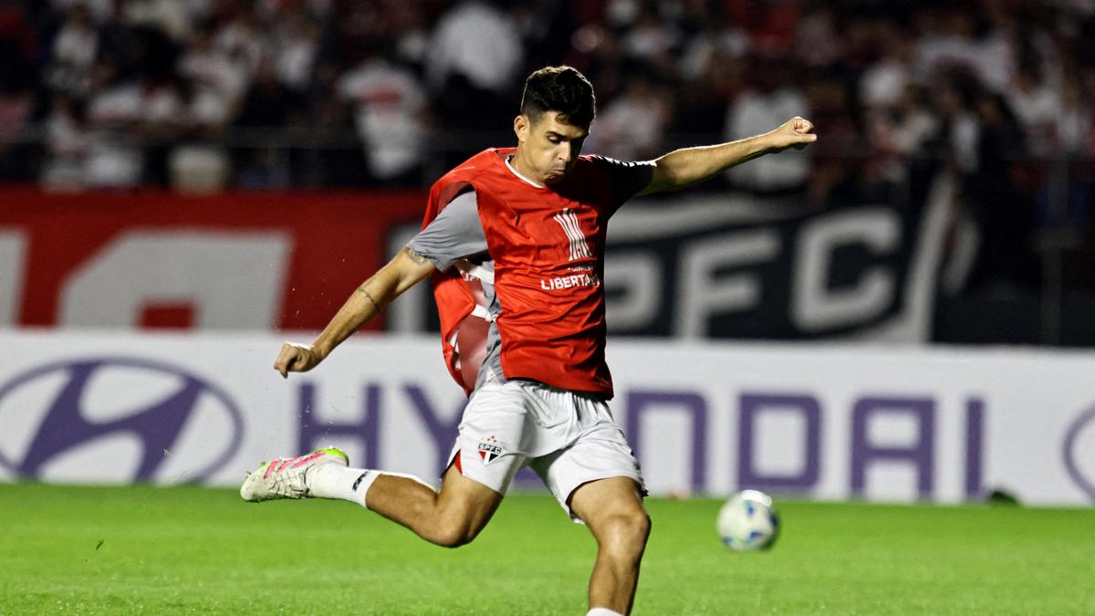 Brazilian Oscar was released from hospital after five days Archivo