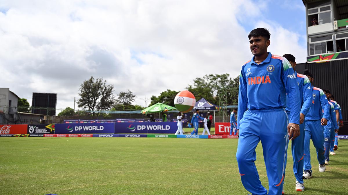 IND vs NZ Live Cricket Score, Under-19 World Cup: India eyes top spot in Group B; Toss delayed due to wet outfield