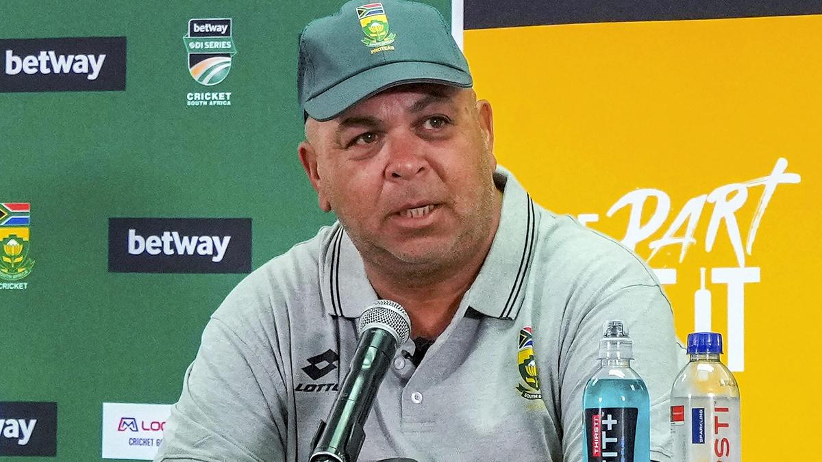 VIDEO | Not choke but a snotklap, says SA coach Shukri Conrad after T20 WC semifinal loss vs NZ