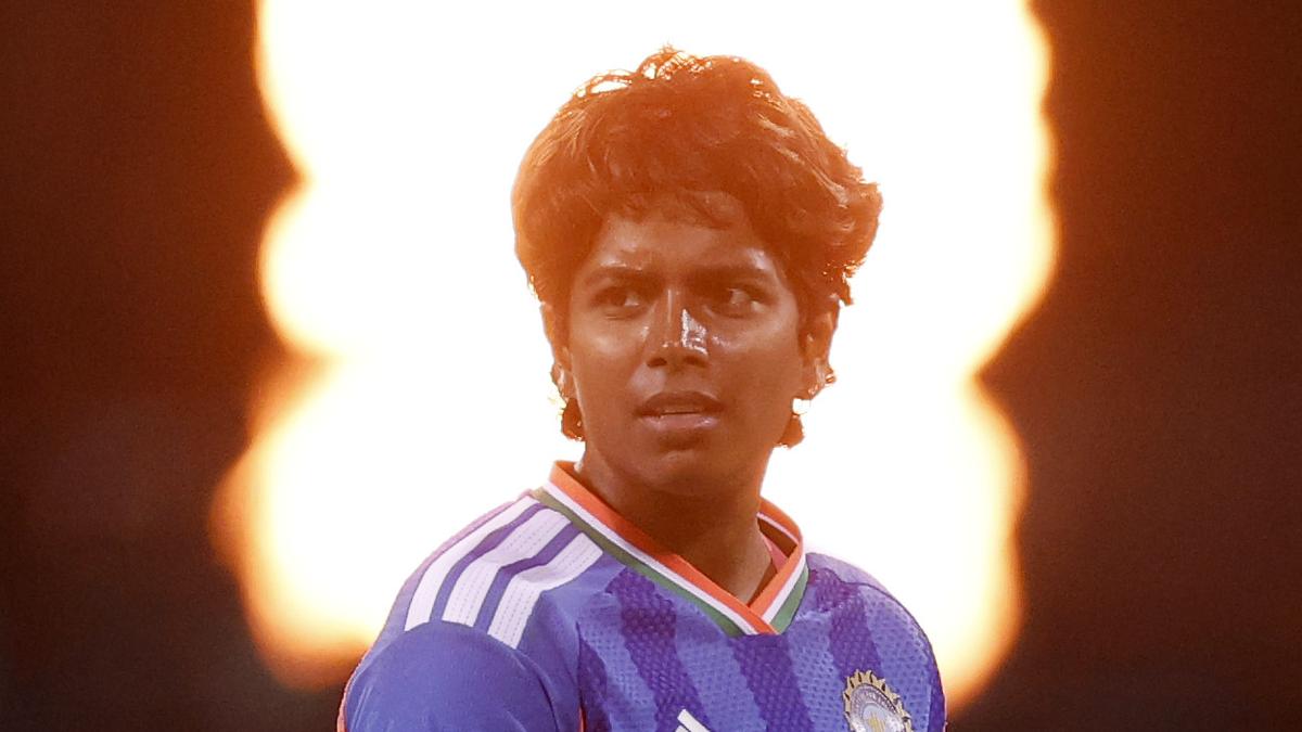 Arundhati Reddy’s four-wicket haul shows how hard-working she is: Aavishkar Salvi