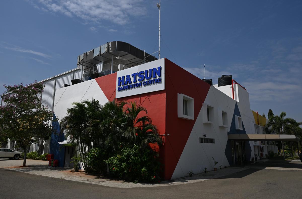 Misbun Sidek elogiou as instalações da Academia para os jogadores e espera poder contribuir para uma mudança para melhor.