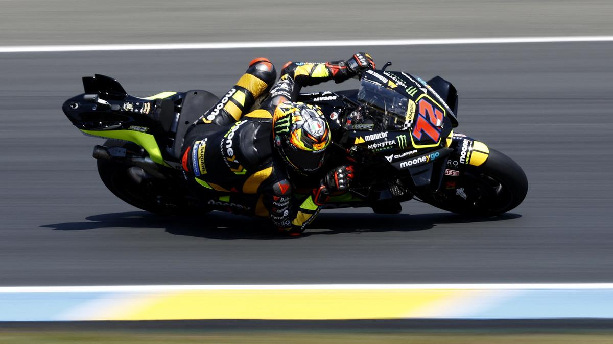 Bezzecchi wins French GP as Bagnaia crashes out