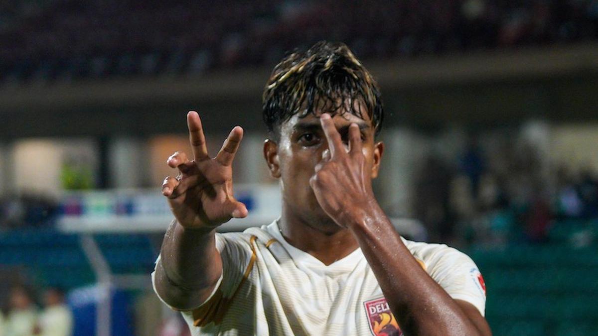 ISL 2025-26 : le doublé de Joseph Sunny aide le Sporting Club Delhi à gagner contre le NorthEast United FC