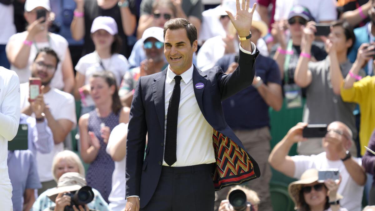 Roger Federer to be celebrated at Wimbledon, pregnant Serena Williams not to attend