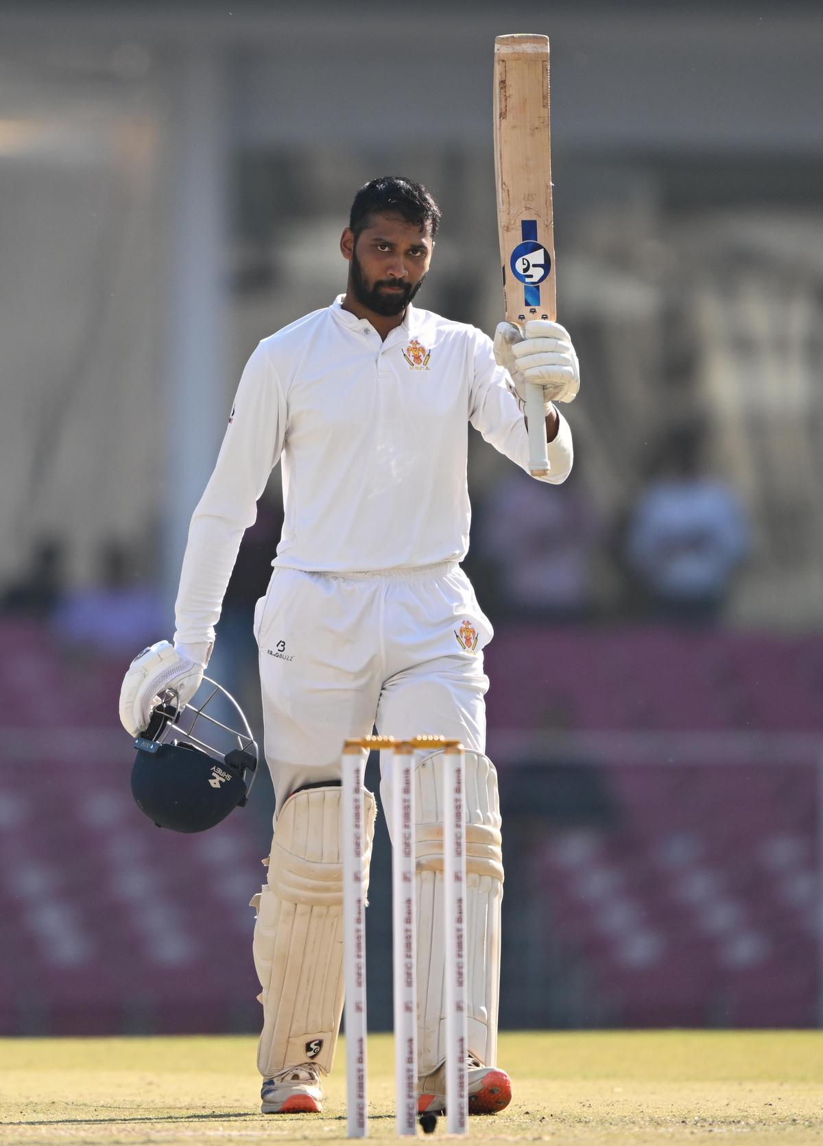 R Smaran batted with remarkable poise and was meticulous in his run-making when being complacent and trying to play fancy shots would not have felt incongruous on a placid track.