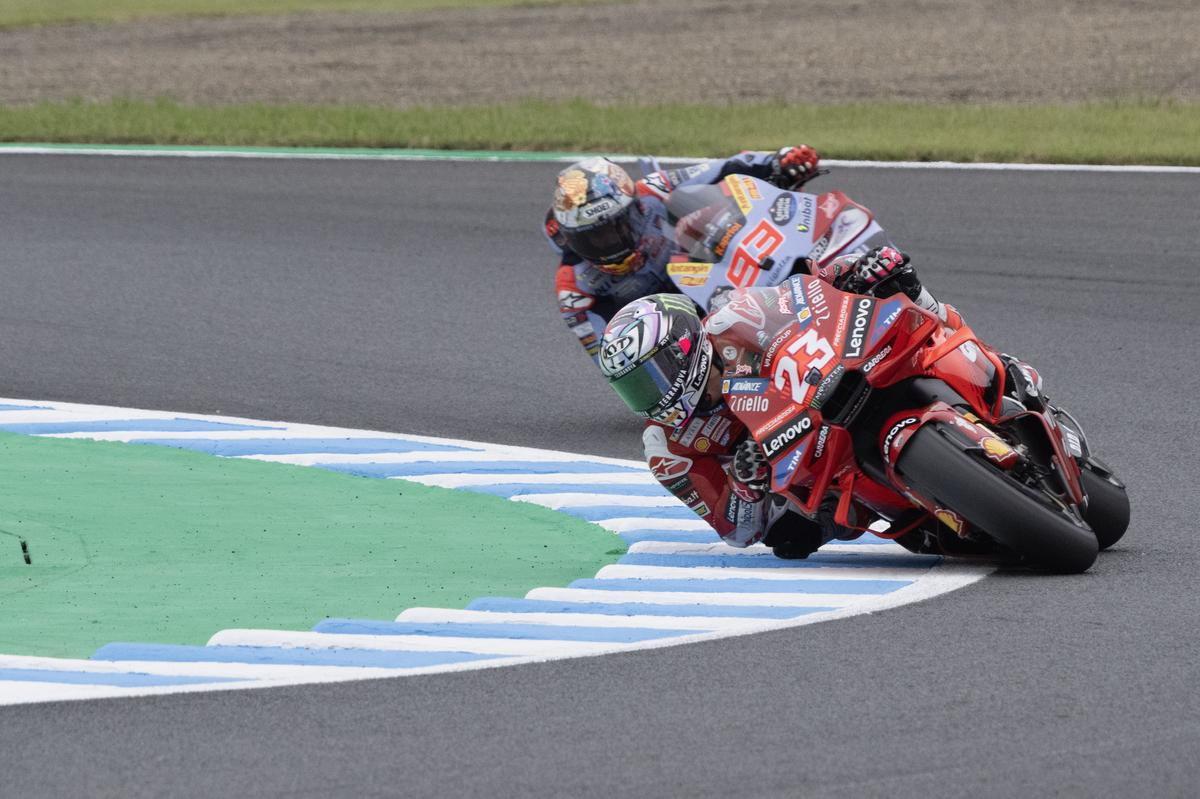 Bastianini of Italy and Ducati Lenovo Team leads the field during the MotoGP Of Japan - Sprint  at Twin Ring Motegi on October 05, 2024 in Motegi, Japan.