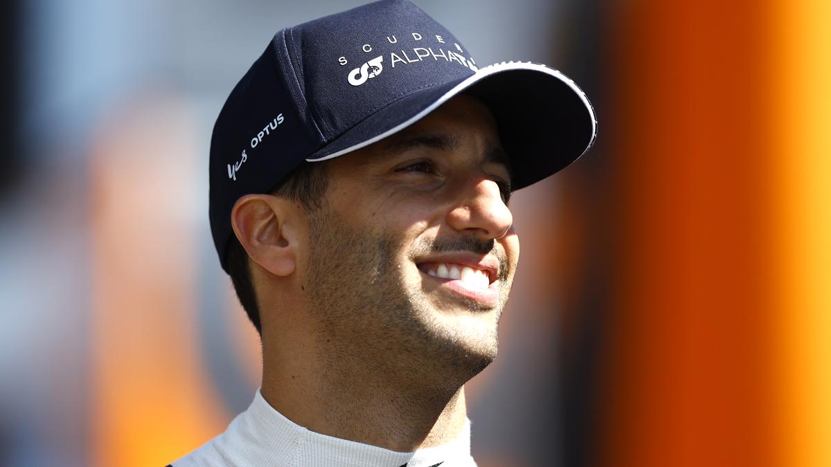 Ricciardo goes ‘lone wolf’ at AlphaTauri