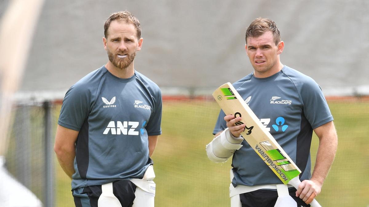 NZ vs ENG, 1st Test, Day 1 LIVE updates: Williamson fifty puts New Zealand in control; Carse removes Mitchell for 19