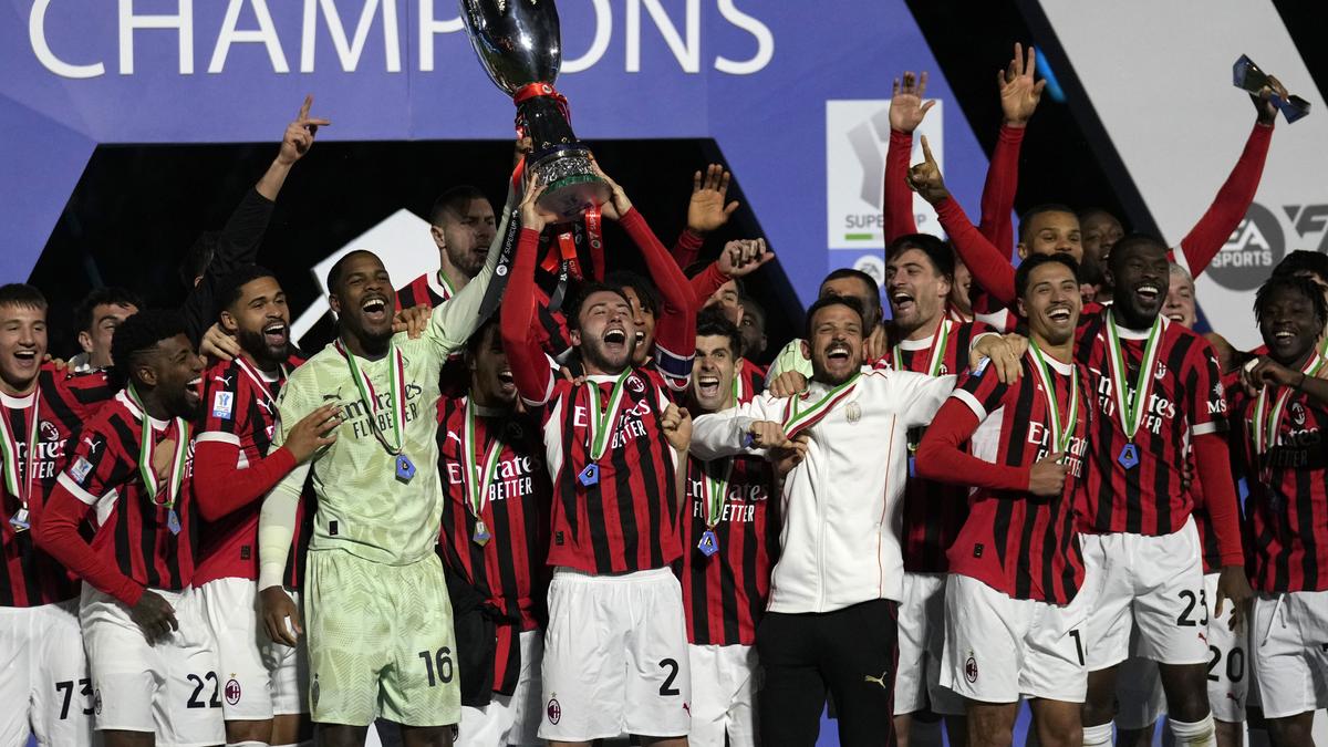 Leao and Pulisic inspire AC Milan’s comeback in 3-2 win over Inter to win Italian Super Cup