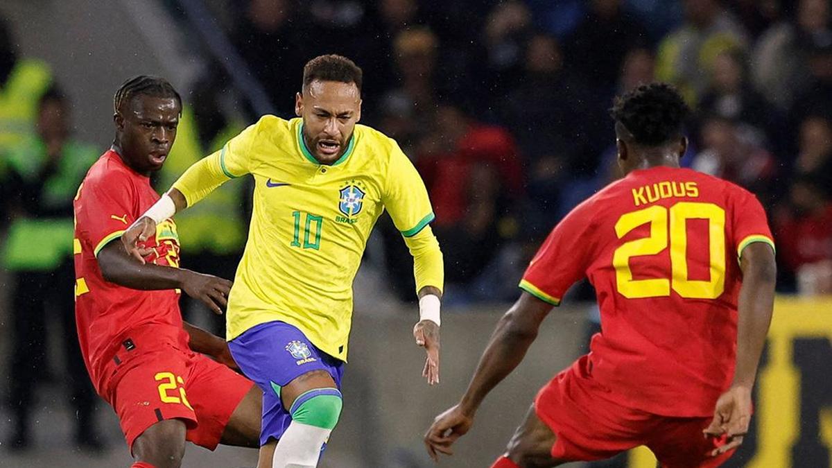 Neymar foi retirado da seleção brasileira para amistosos de março antes da Copa do Mundo FIFA de 2026
