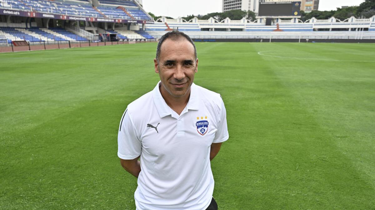 ISL 2025-26 : les nouveaux managers occupent le devant de la scène lors du choc Bengaluru-Blasters