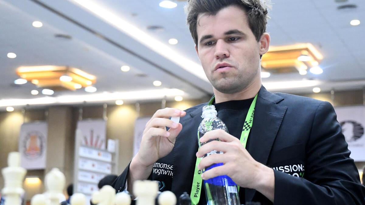 Carlsen’s one-move resignation stuns chess world; Arjun leads, Praggnanandhaa joint-second