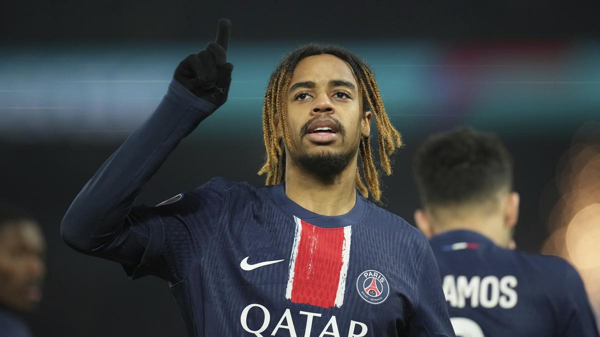 Ligue 1 2024-25: Leader PSG scores four first-half goals to thrash Lille