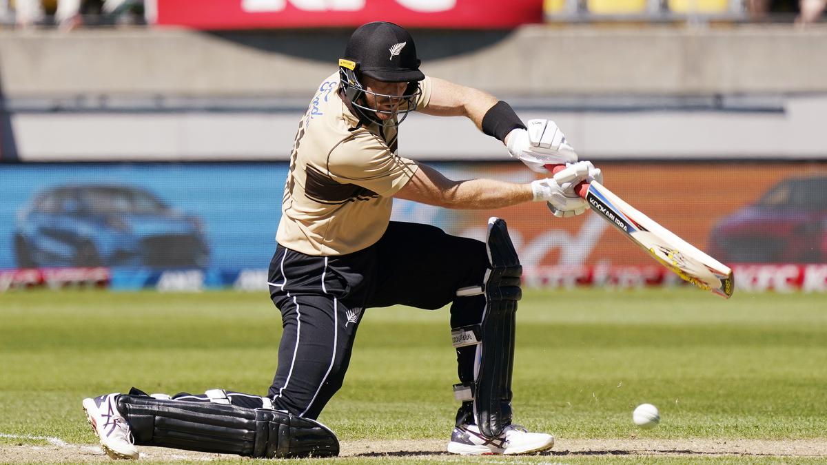 Ian Smith: Get Guptill back in mix for ODI World Cup in India