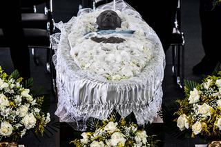 Brazilians bid a final farewell this week to football giant Pele, starting Monday with a 24-hour public wake at the stadium of his long-time team, Santos. 