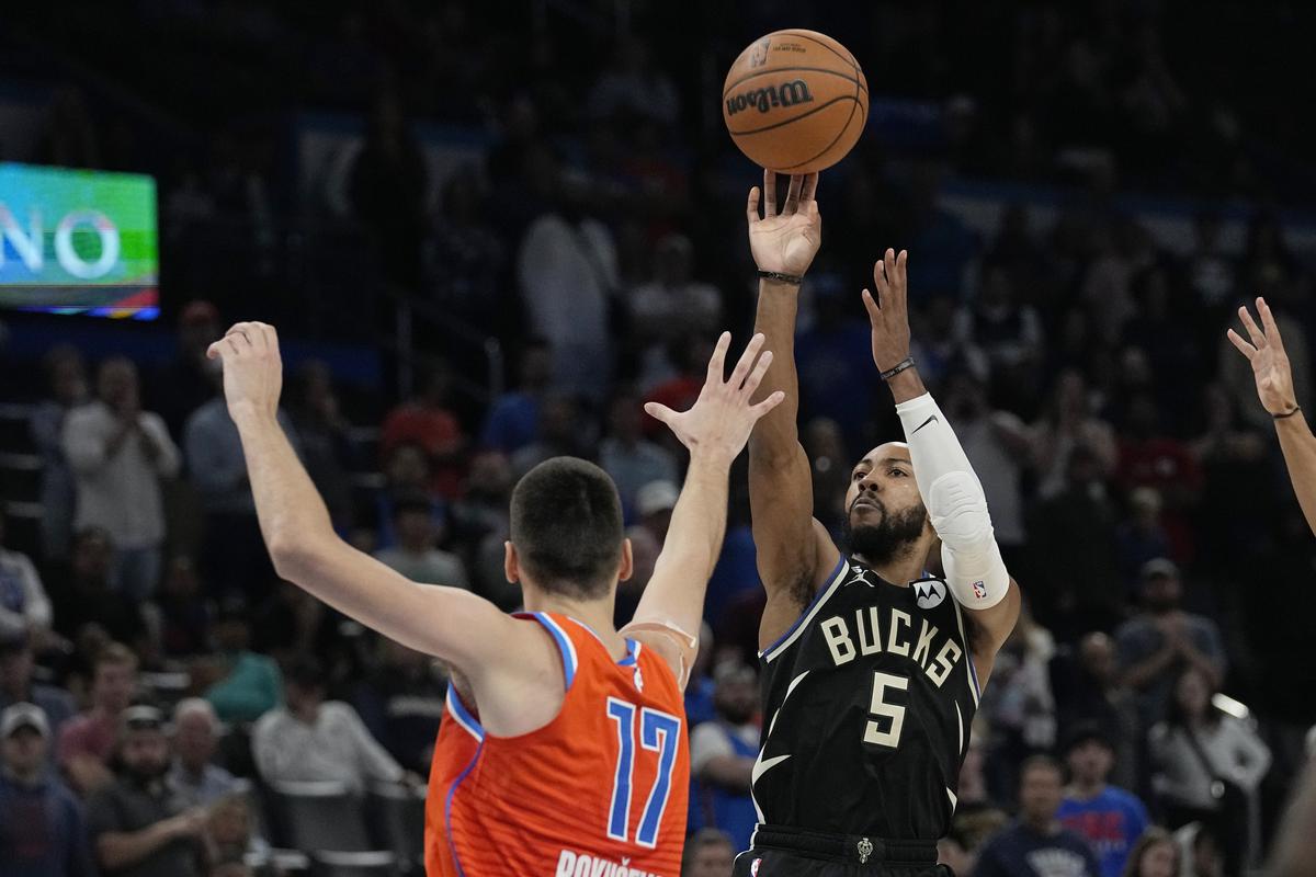 Paolo Banchero Comes Up Clutch; Magic's Defense Stifling in Win Over  Pelicans