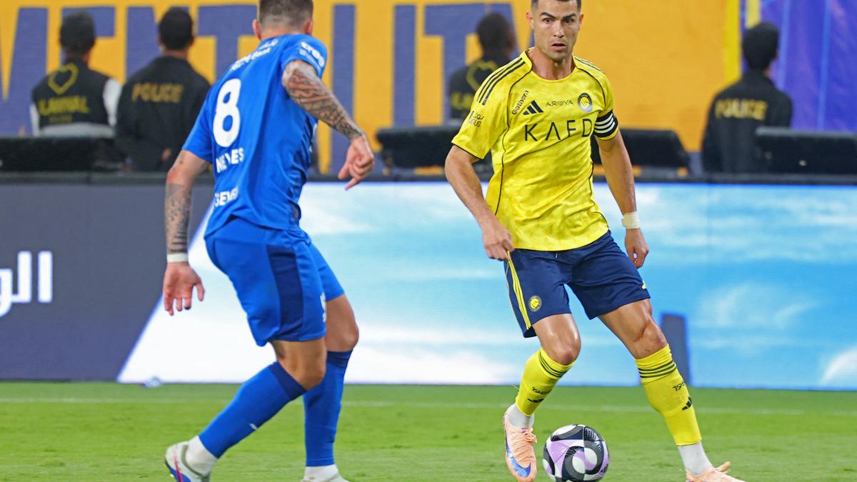 Al-Nassr vs Gamba Osaka match live at Alawwal Park