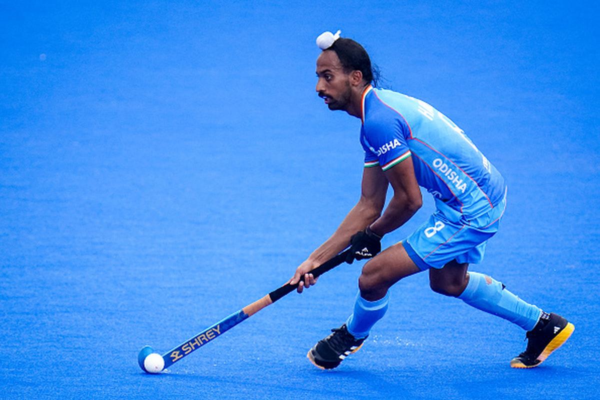 Indian midfielder will play for UP Rudras in the 2024-25 season of the Hockey India League.