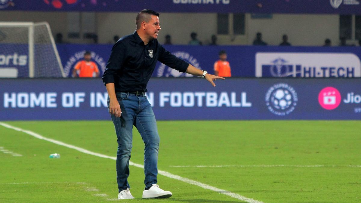 ISL 2024-25: Odisha FC boss Sergio Lobera’s red card gets revoked