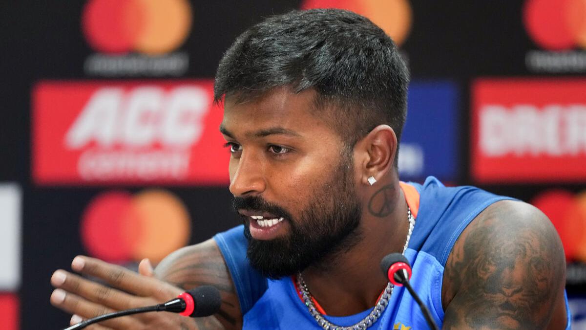 Prithvi will need to wait for his chance: Pandya