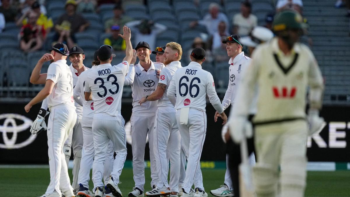 Ashes 2025-26: Carnage as 19 wickets fall on opening day of first Australia vs England Test