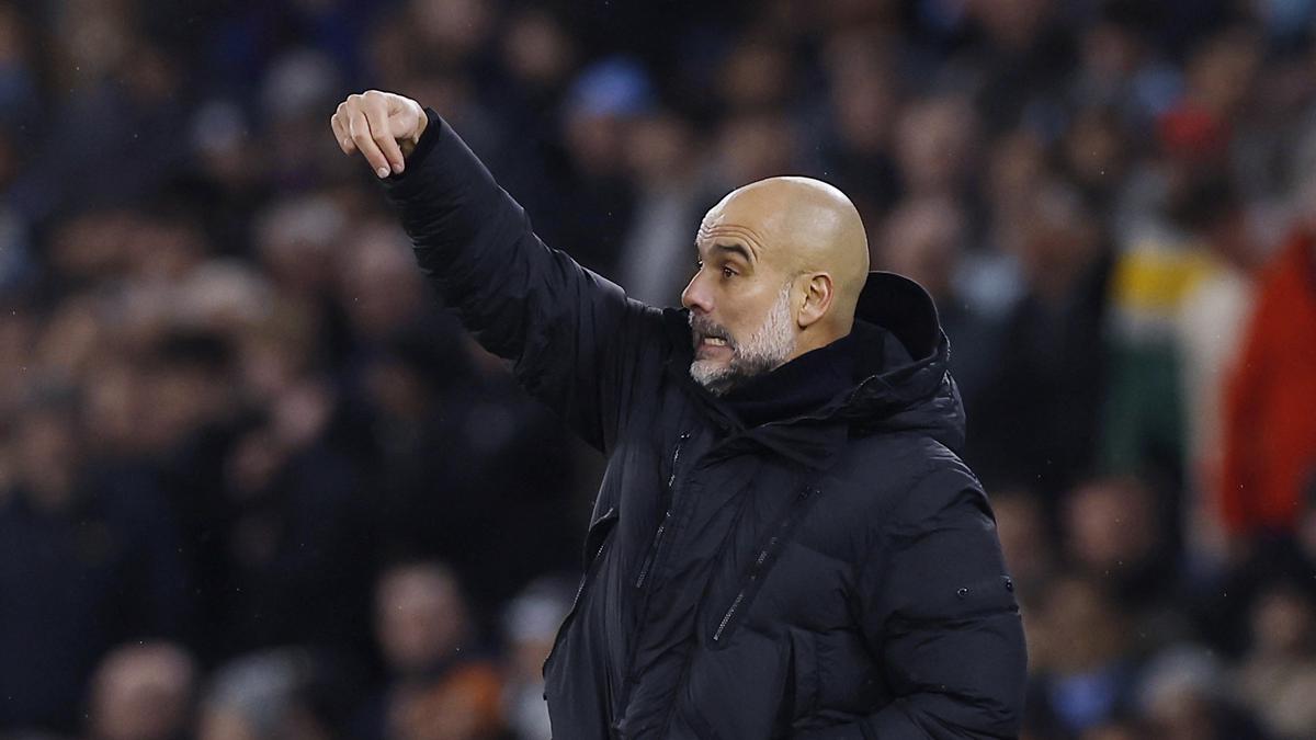 Manchester City not feeling any extra pressure, says Guardiola