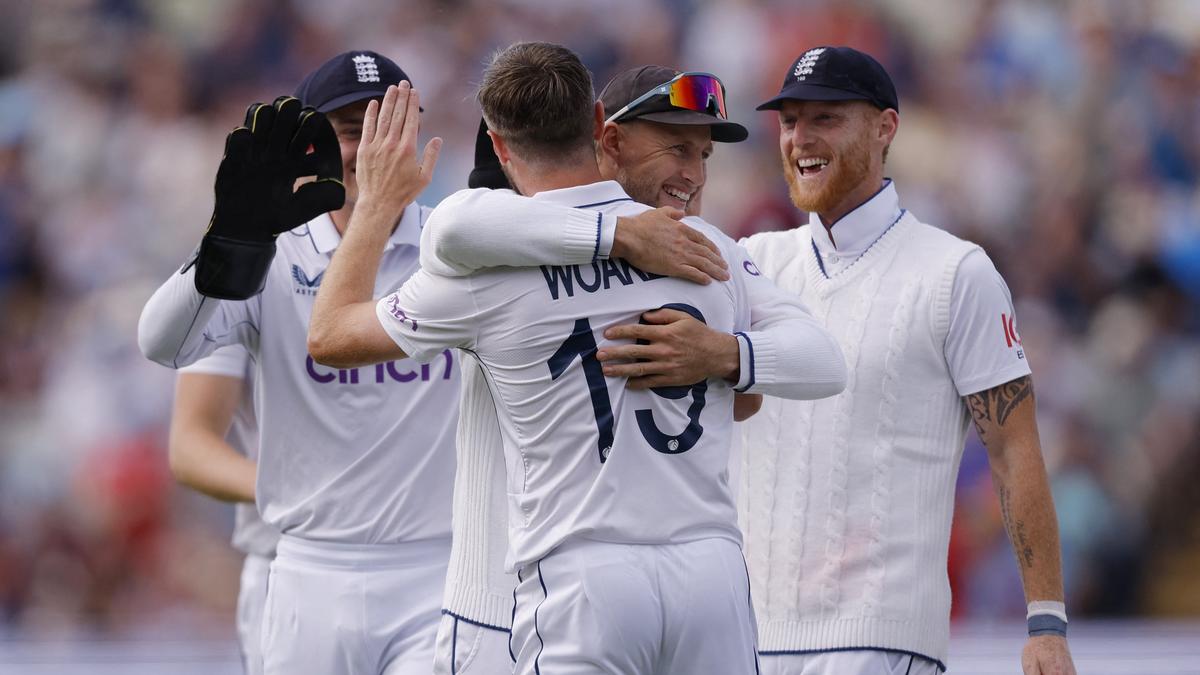 ENG vs WI, 3rd Test, Day 2 highlights: West Indies 33/2 at Stumps, trails England by 61 runs