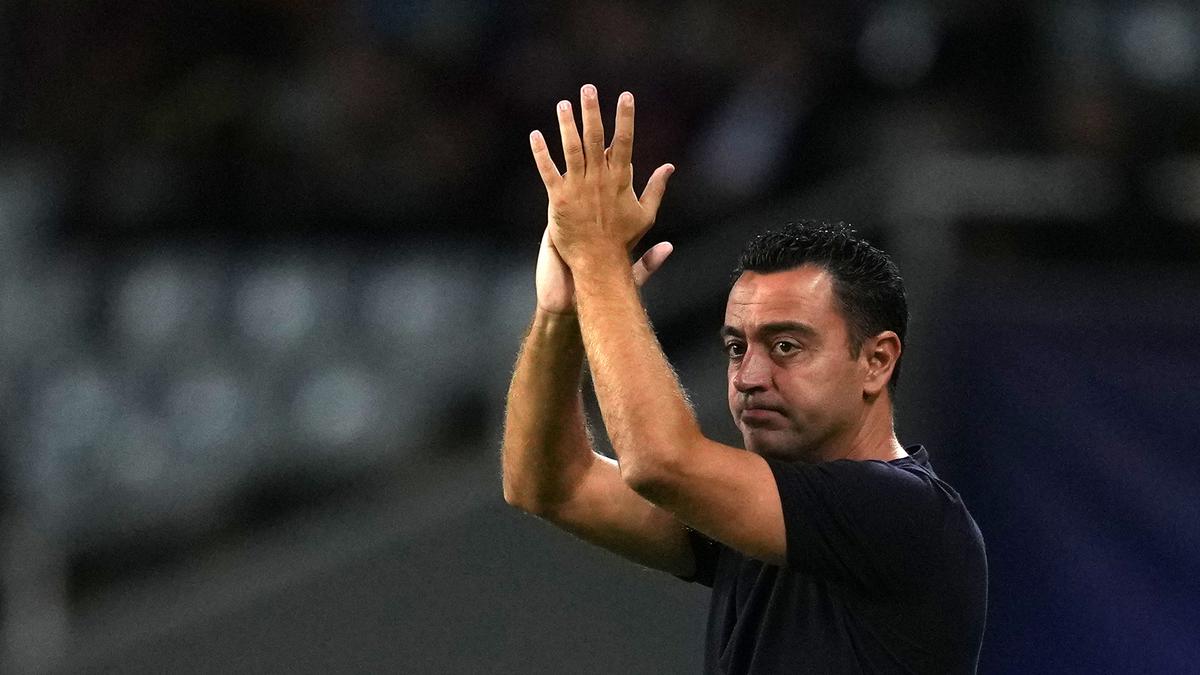 Xavi To Extend Barcelona Contract Until 2025