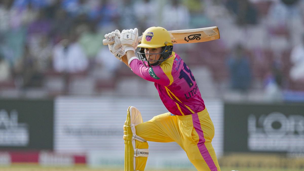 WPL 2026: Amy Jones replaces injured Phoebe Litchfield in UP Warriorz squad
