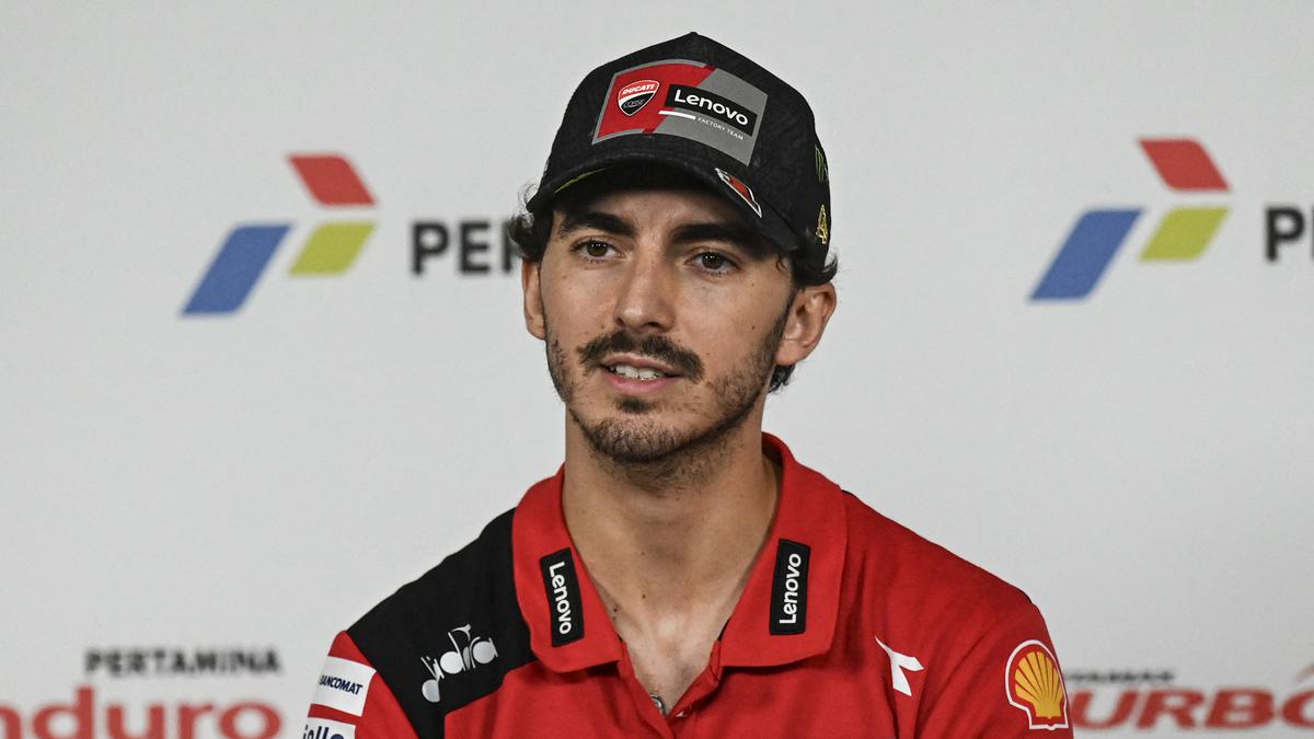 Bagnaia wins Indonesia GP as Martin throws away championship lead