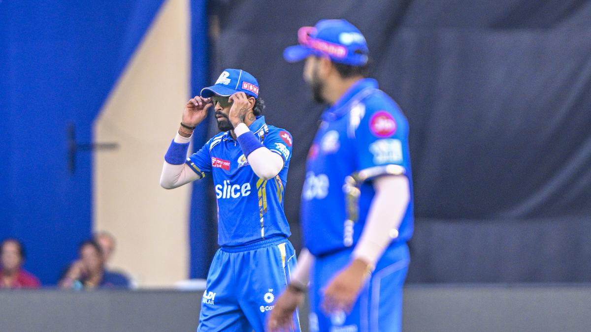 MI vs RCB Toss Update, IPL 2024: Mumbai Indians opts to bowl;  Will Jacks makes IPL debut for Royal Challengers Bengaluru