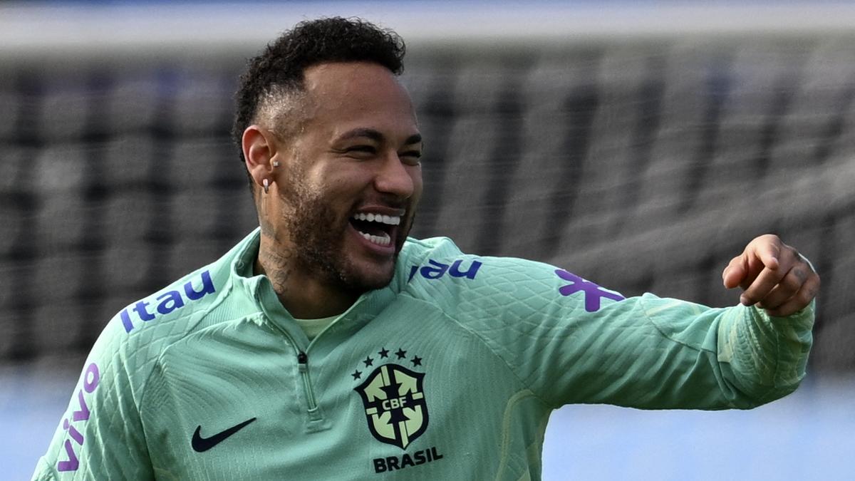 Why is Neymar not playing in Brazil vs Colombia FIFA World Cup 2026 qualifier?