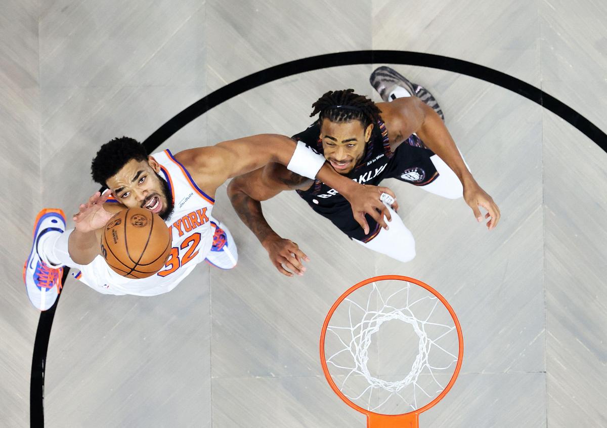 Karl Anthony-Towns marcou 37 pontos e 12 rebotes na vitória do visitante de Nova York no terceiro quarto sobre o Brooklyn.