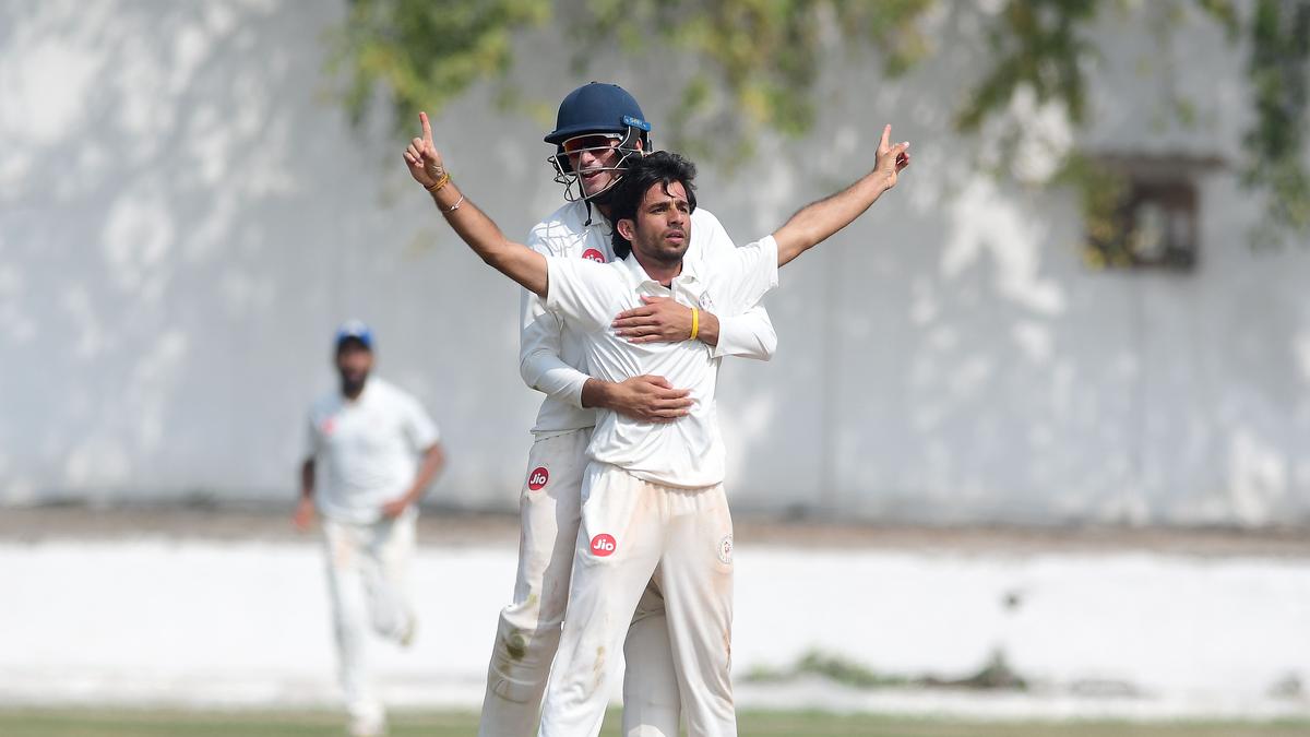 Ranji Trophy 2024-25: Gujarat routs Saurashtra by an innings and 98 runs, advances to semis