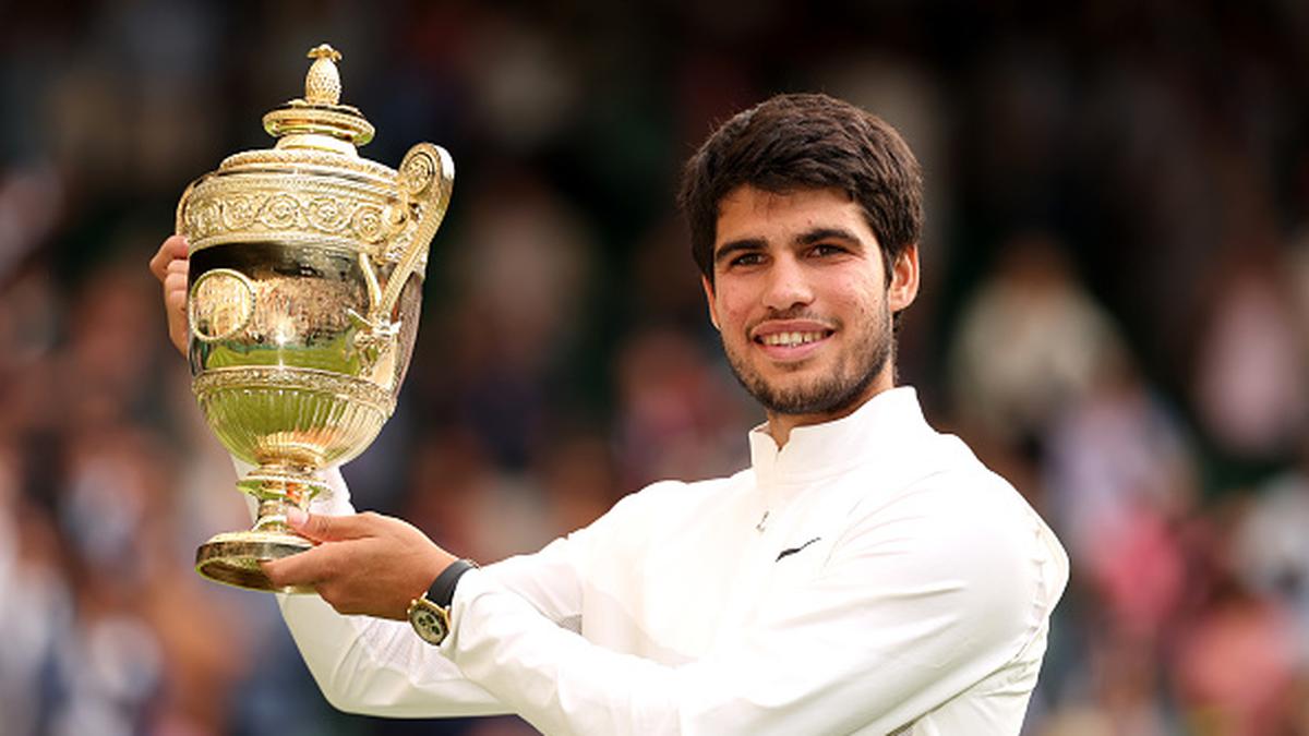 Carlos Alcaraz beats Novak Djokovic in five sets, wins maiden Wimbledon title