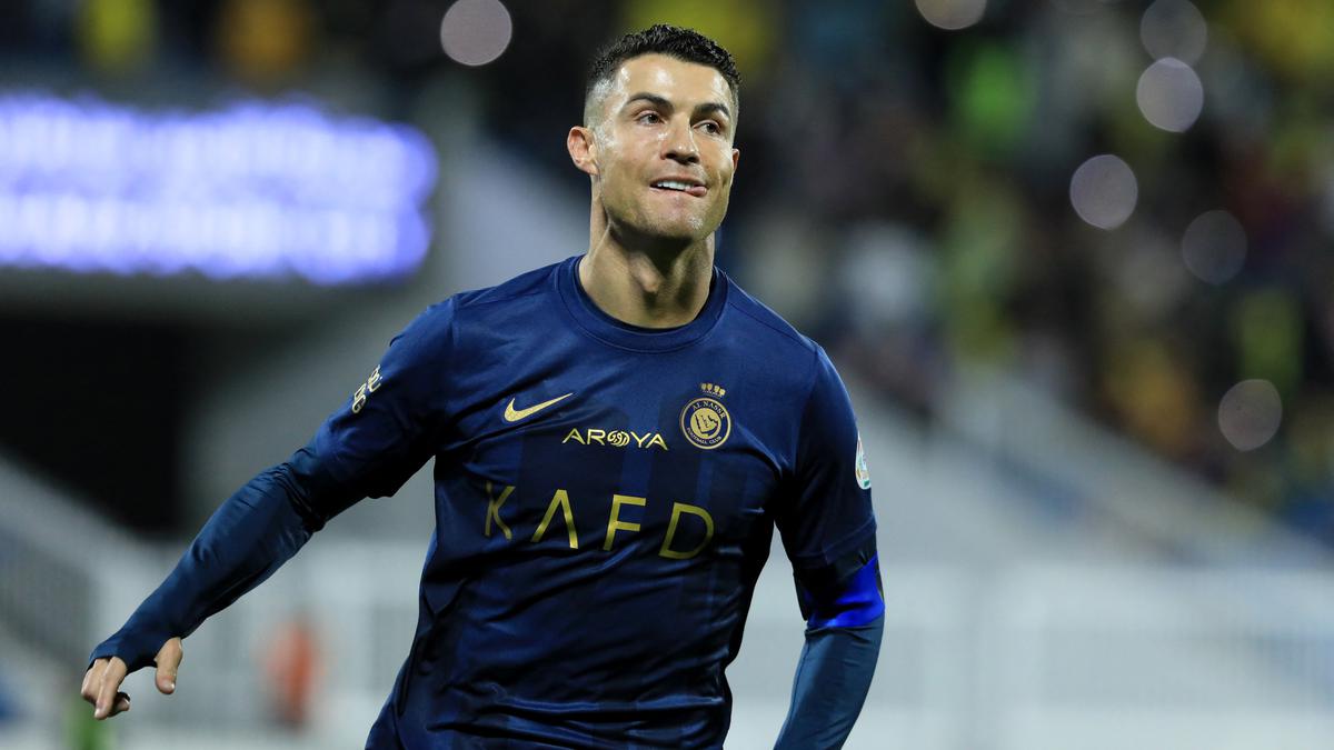 Saudi Pro League : le triplé de Cristiano Ronaldo aide Al Nassr à battre Abha 8-0