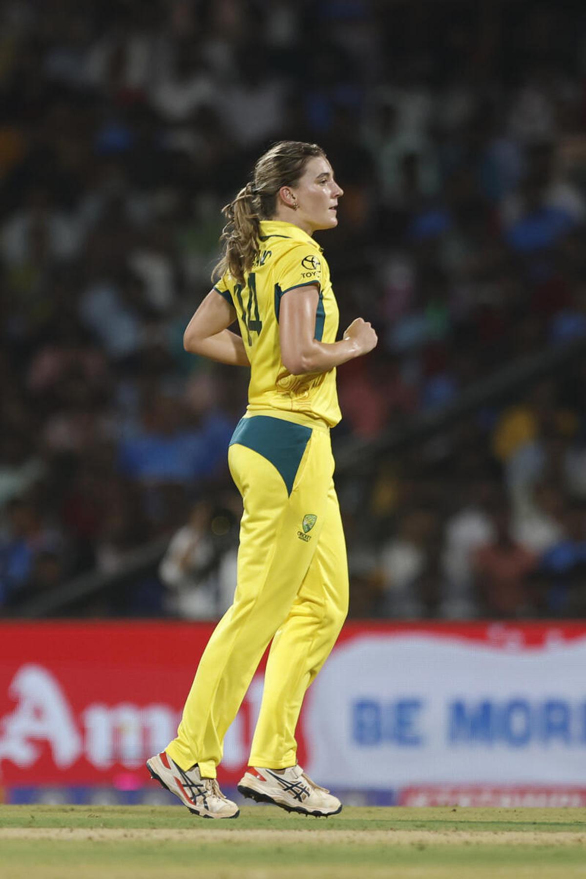 IND-W vs AUS-W 3rd T20I Highlights: Healy-Mooney, brilliant bowling helps  Australia seal series 2-1 - Sportstar