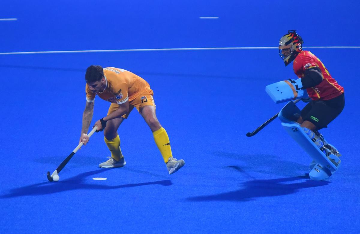 Nathan Ephramus, Blake Govers, Uttam Singh and Tom Craig scored for the Dragons in the shooutout.