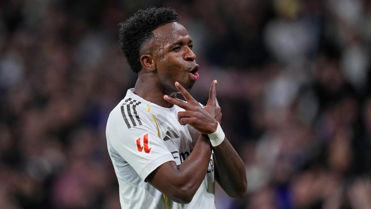 La Liga 2025-26: Real Madrid goleia a Real Sociedad por 4-1; Vinicius esticando as redes