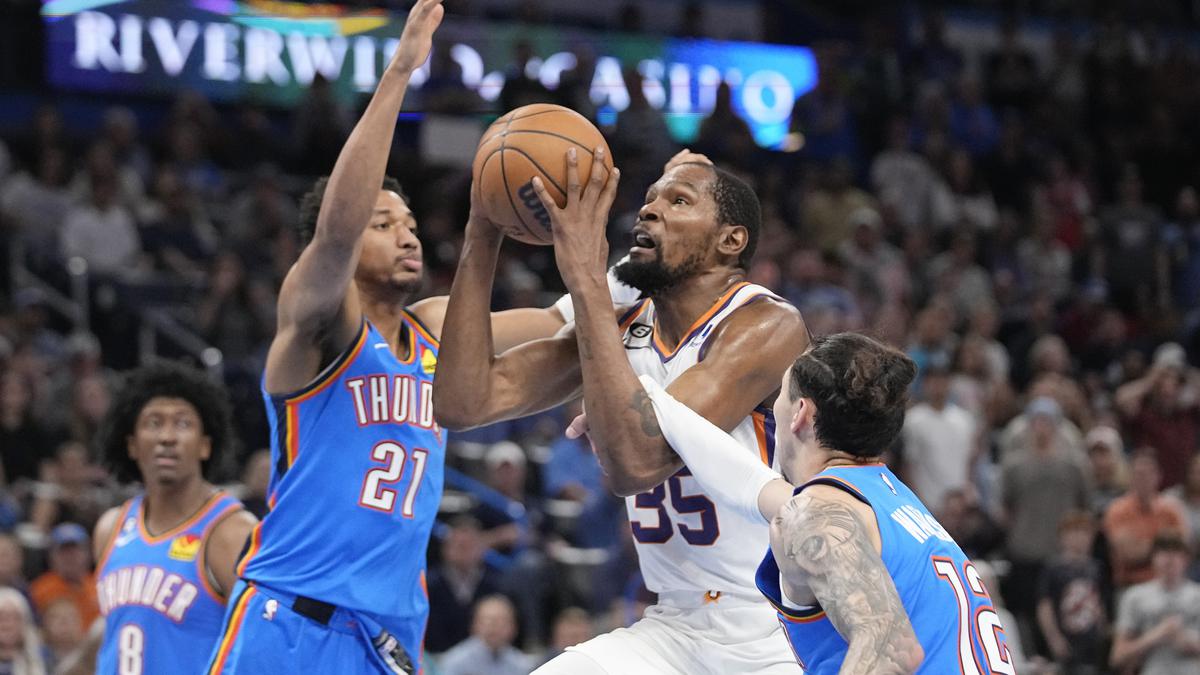 KD Leads Suns Past Thunder for 5th Straight Win