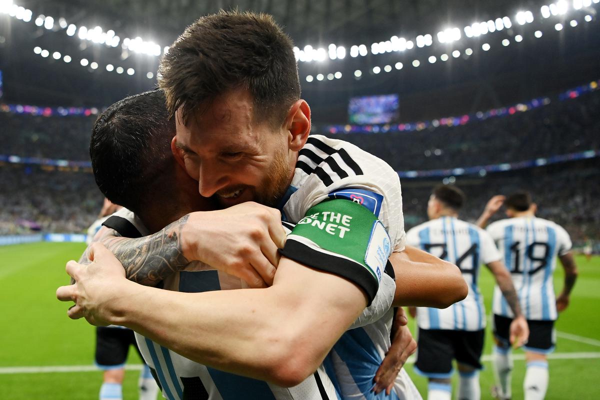 Argentina 2-0 Mexico in pictures, FIFA World Cup: Messi, Fernandez ...