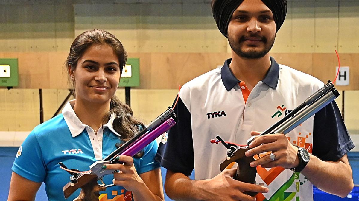 Manu Bhaker-Sarabjot Singh pair clinches mixed air pistol gold at Khelo India University Games