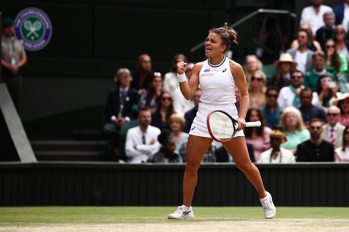 Surprise package no more: Jasmine Paolini, the Cinderella story at the French Open but dismissed here with 50-1 odds, had never won a main draw match on Wimbledon grass. “Two Grand Slam finals in a row was crazy to believe, I think, no?” admitted the little Italian with a big heart 