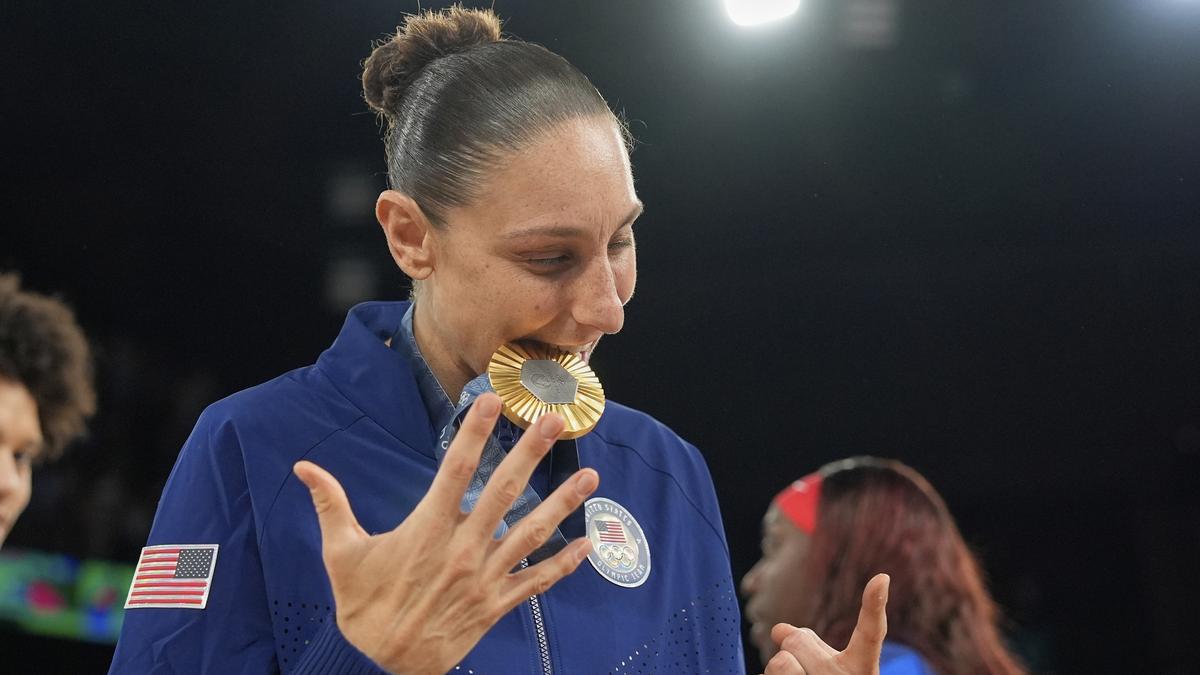 Diana Taurasi Leaves NBA with 10,646 Points & 6 Olympic Golds – A Legacy Like No Other!