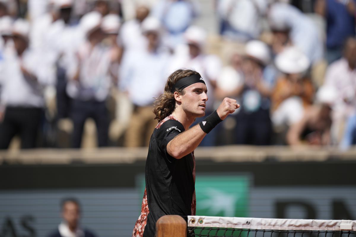 Roland Garros 2023 Tsitsipas made to sweat by Vesely in French Open