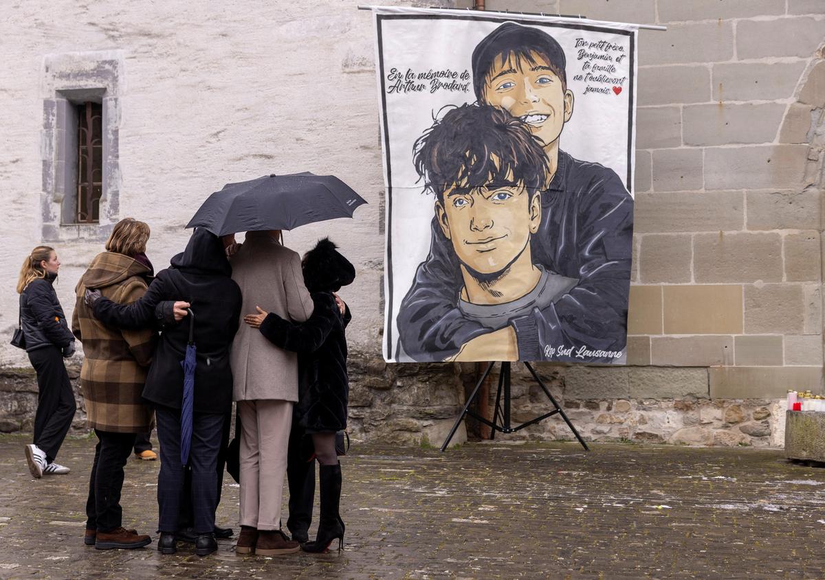 Teen footballer, Arthur Brodard, who died in Swiss bar fire laid ...